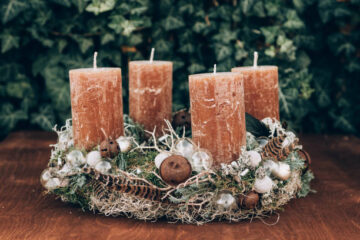 Adventsgestecke basteln